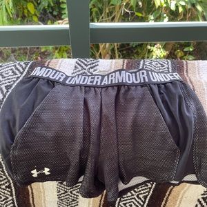 Under armor running short
